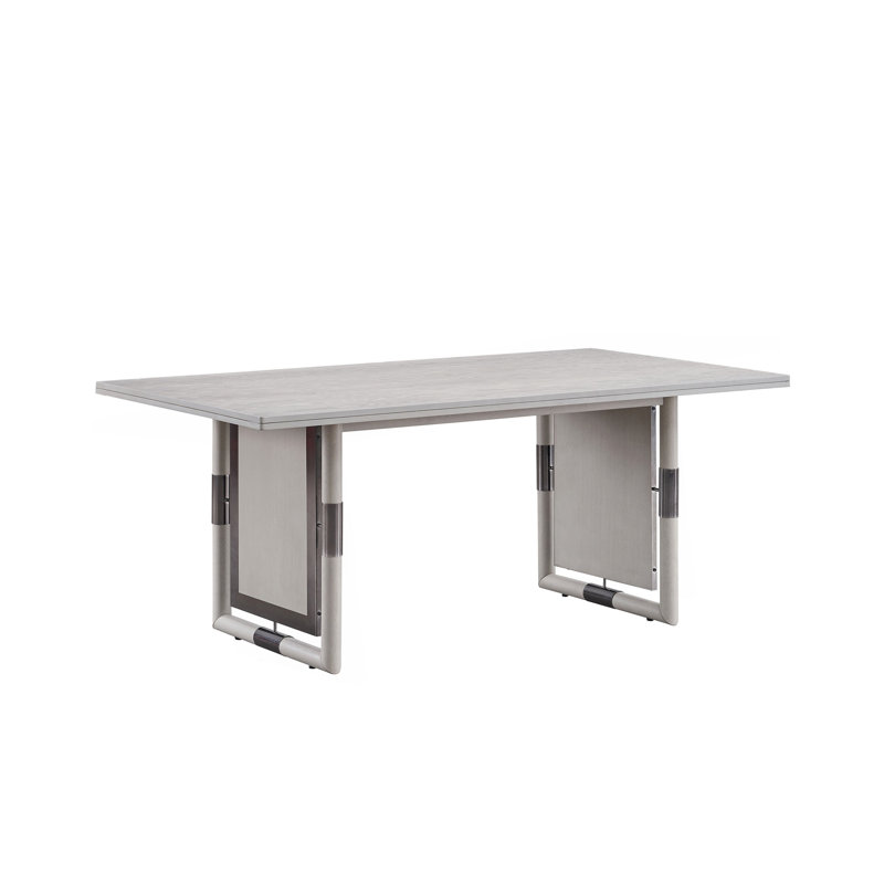 Table de salle à manger robuste et élégante à finition naturelle Marta pour des réunions mémorables