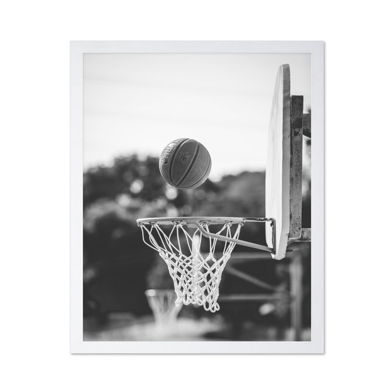 Panier de basketball, Poster, White Framed, 11"H x 14"W