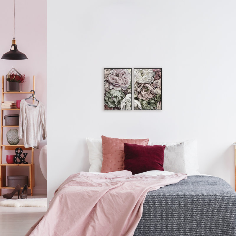 Ensemble de 2 giclées encadrées roses et pivoines mixtes, design par Annabelle Hall, H 18 po x l 12 po