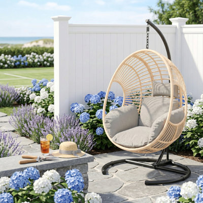42 fauteuils ovales suspendus à base en U extra large, balançoire de patio d'une capacité de 400 lb avec coussin de 8 pouces, rotin en PE résistant aux intempéries et housse imperméable pour le jardin extérieur, utilisation sur un balcon