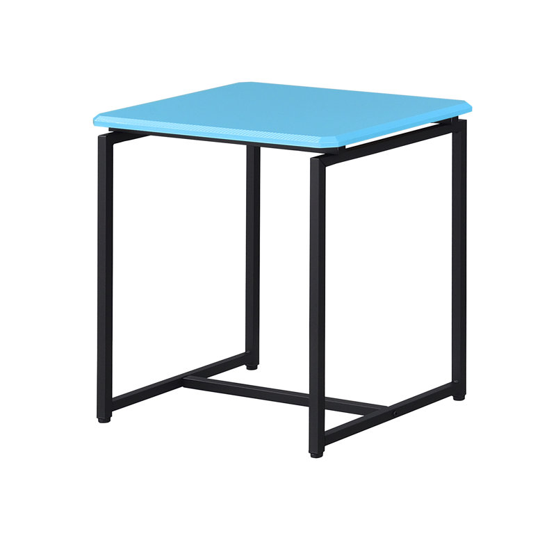 Table 3 pièces GT style fibre de carbone bleue, structure en métal et pieds réglables pour une fonctionnalité optimale. Coins biseautés pour un style contemporain et tendance.