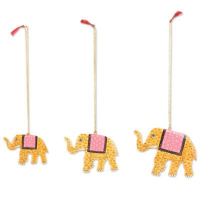 3.7'' Handmade Wood Animals Holiday Shaped Ornament