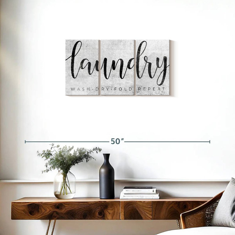 «Minimalist Laundry Sign», reproduction sur toile, H 15 po x l 32 po x P 1,25 po
