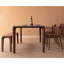 Table de salle à manger American-108839454