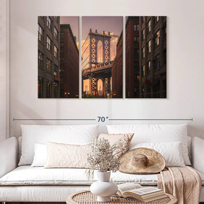 Rorry Iconic Brooklyn Bridge, 32" H x 50" W