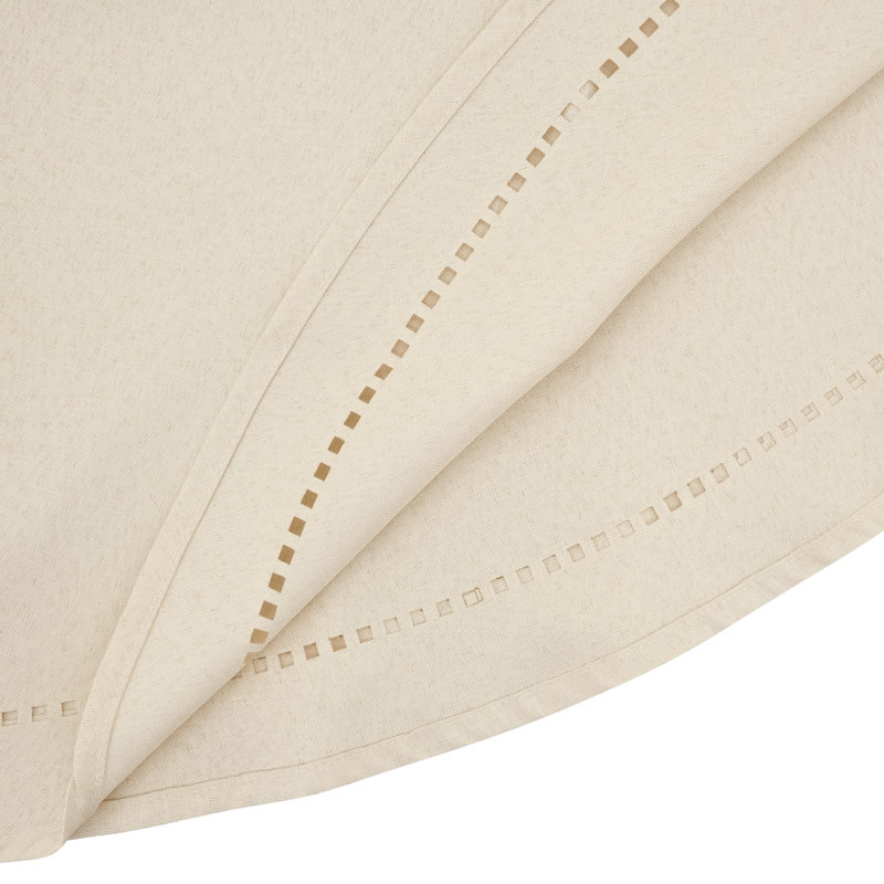 Nappe unie texturée unie avec drapé épuré, bordure décorative minimale et style polyvalent pour les repas et les réceptions, 60 po