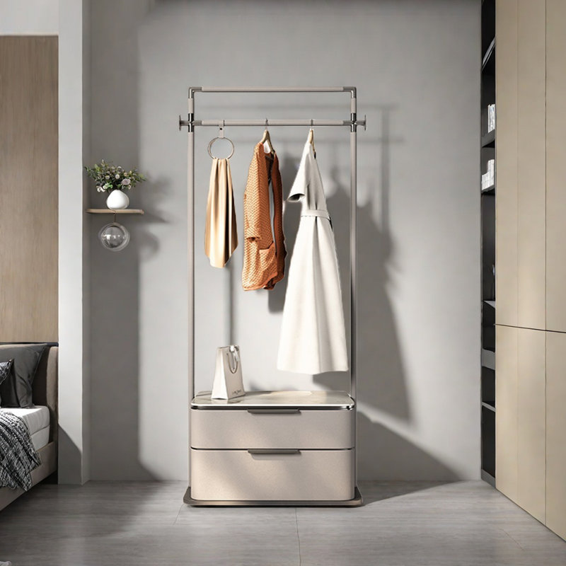 Armoire-penderie avec cadre en acier inoxydable de 25,98 po de large avec banc