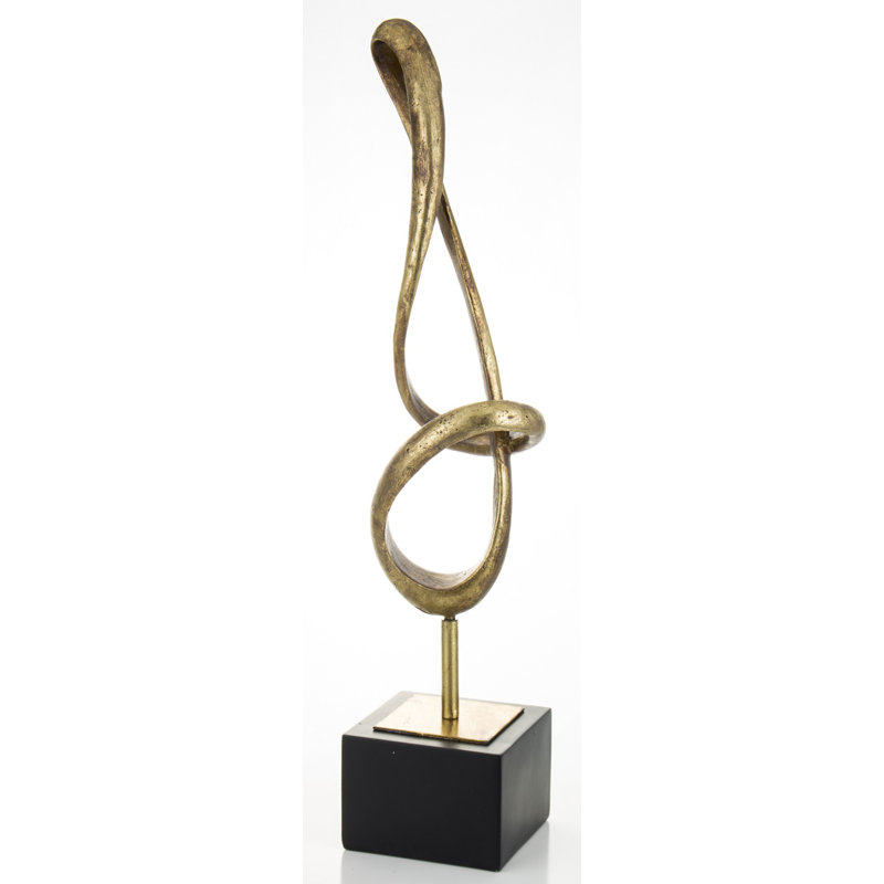 Figurines & Sculptures