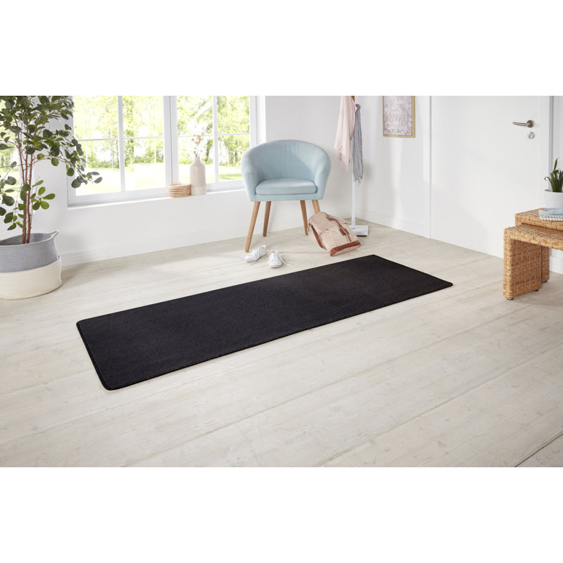 Nasty Tufted Black Rug, Runner 80 x 200cm