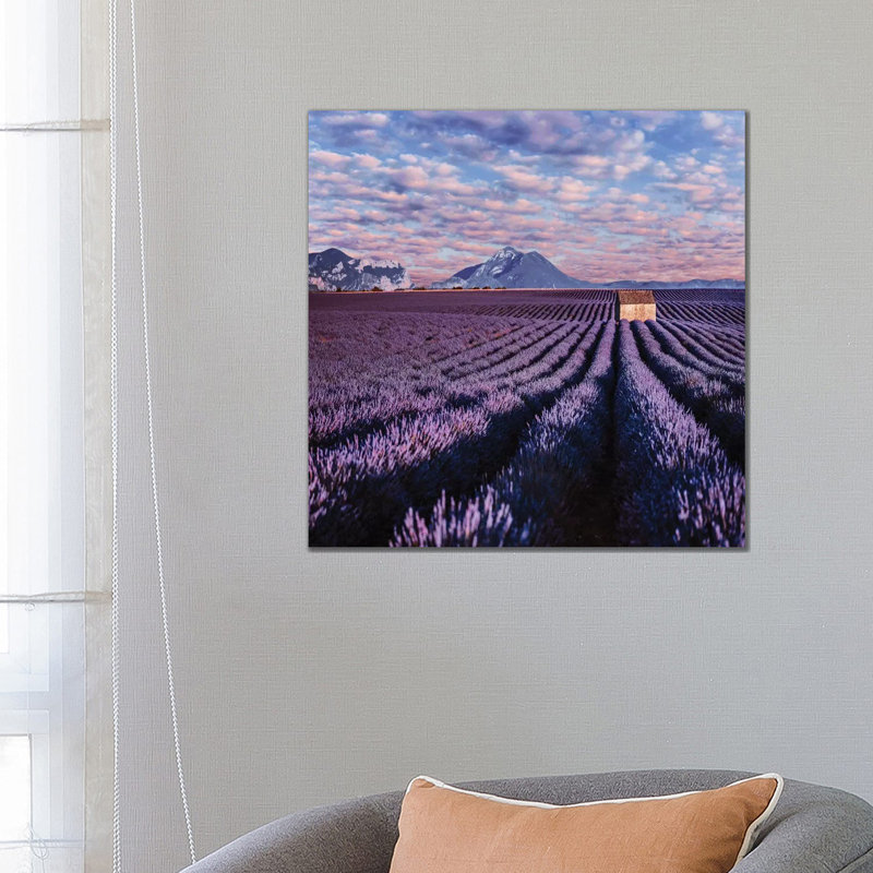 « Lavander clouds » par Hobopeeba-reproduction d’art, Toile tendue, Pas de tapis, H 26 po x l 26 po x P 1,5 po