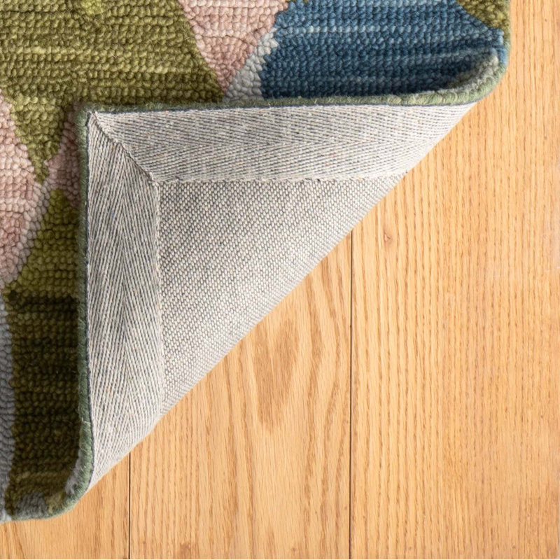 Deer Leap Coral Hand Hooked Wool Rug, Rectangle 2' x 3'