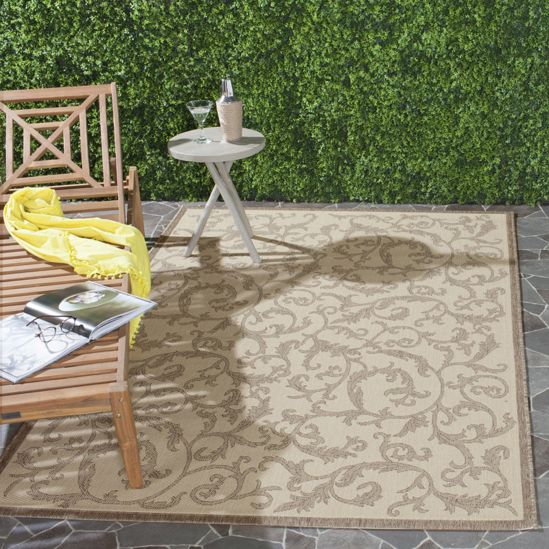 Herefordshire Performance Floral Indoor/Outdoor Area Rug, Rectangle 4' x 5'7"