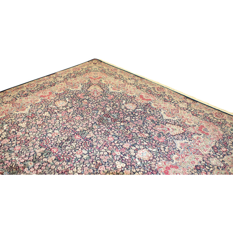 Hand Knotted Wool Oriental Area Rug in Green