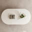 Élégante table basse ovale en ardoise Creative-128963503