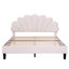 Grand lit plateforme tapissier beige à motif de tête de lit en velours-129630977-129630972