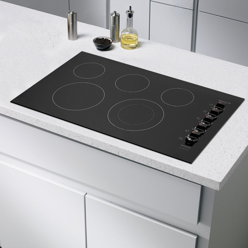 Frigidaire 36'' Black Ceramic Electric Cooktop with 5 Burners