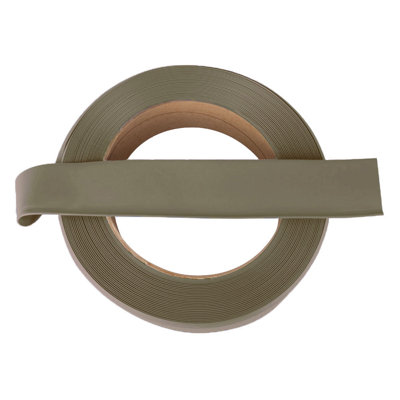 700 Series (TPR) Rubber 4" H x 1440" L x 1/8" Thick Cove Wall Base Color Dolphin