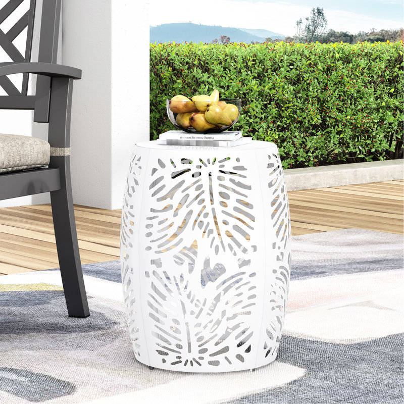 Table d'appoint contemporaine en fer blanc - motif de feuilles tropicales coupées, 16,01 po X 20,11 po, sans assemblage côté chic
