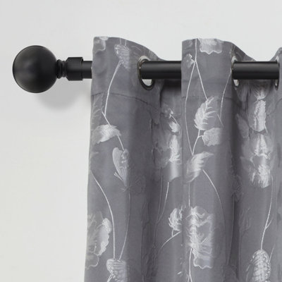 Abe Riegelsville Ball Extendable Eyelet Curtain Pole and Hardware Set