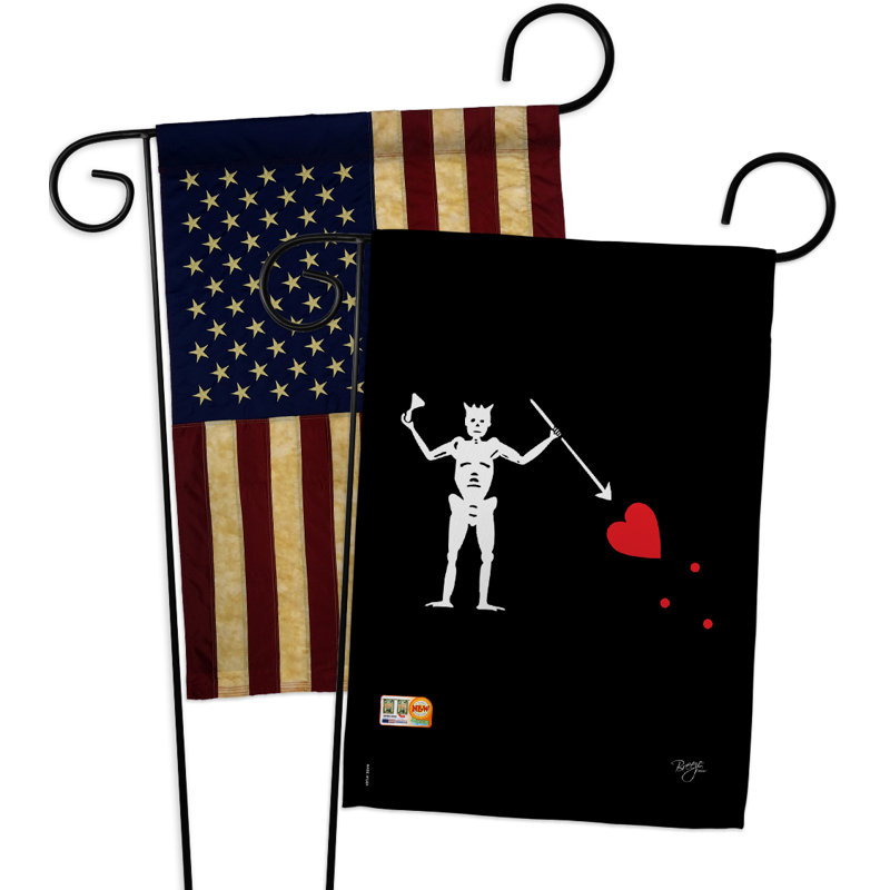 Ensemble de drapeaux de jardin 2 faces h 18,5 po x l 13 po black beard