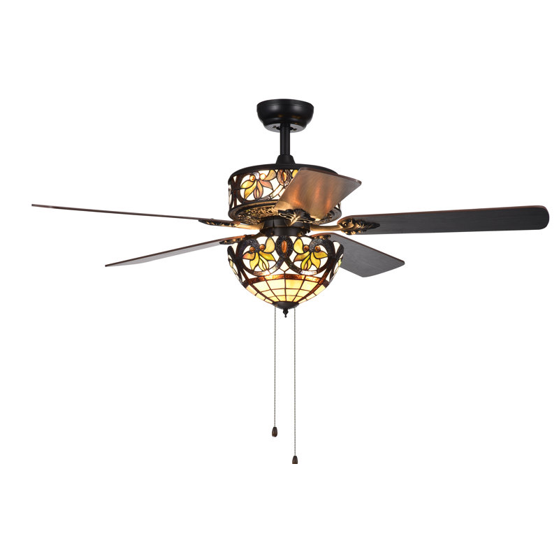 Ventilateur de plafond standard à 5 pales de 15 po avec chaînette et ensemble d’éclairage inclus Cerny