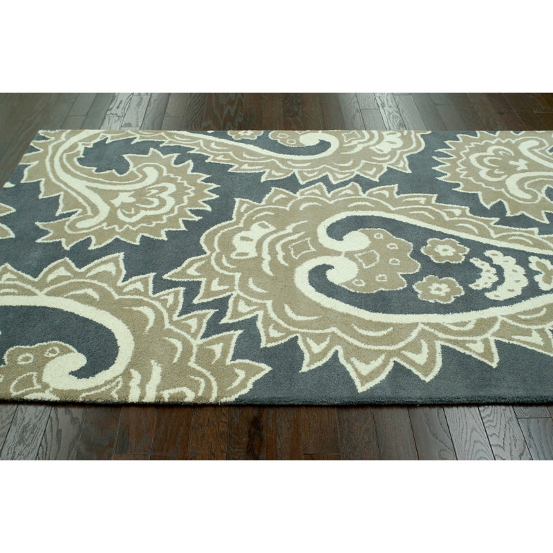 Gulsida Floral Indoor Rug, 7'6" x 9'6"