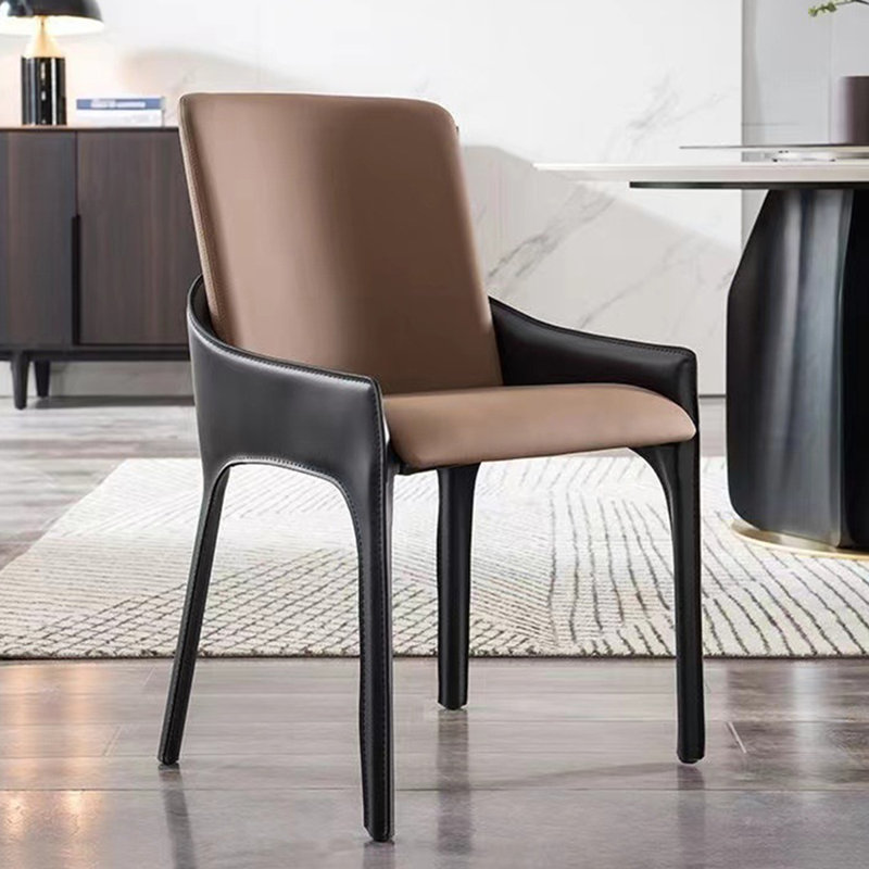 Chaise avec accoudoirs à dossier solide noir et brun (ensemble de 2), Brown