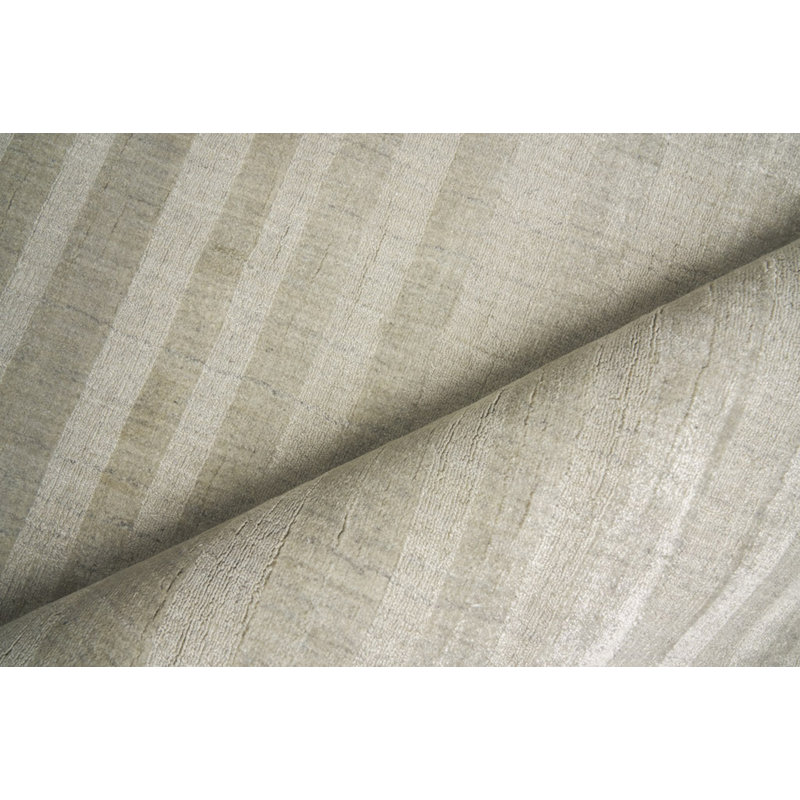 Robin Hand Woven Wool Striped Area Rug, Rectangle 2' x 3'