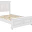Lit traditionnel traditionnel style campagne et campagne-955486295-955486293