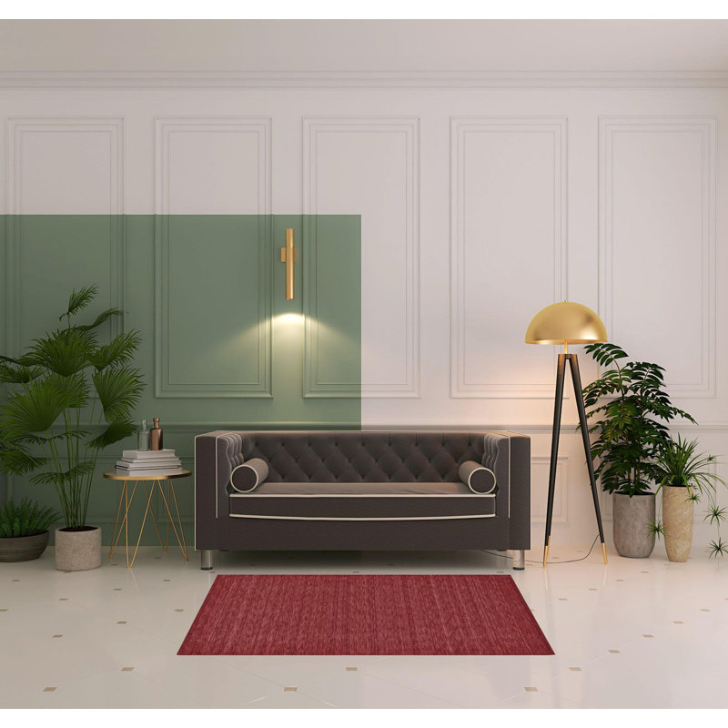 Tapis rouge en laine Yarel, Rectangle 3 pi 6 po x 5 pi 6 po