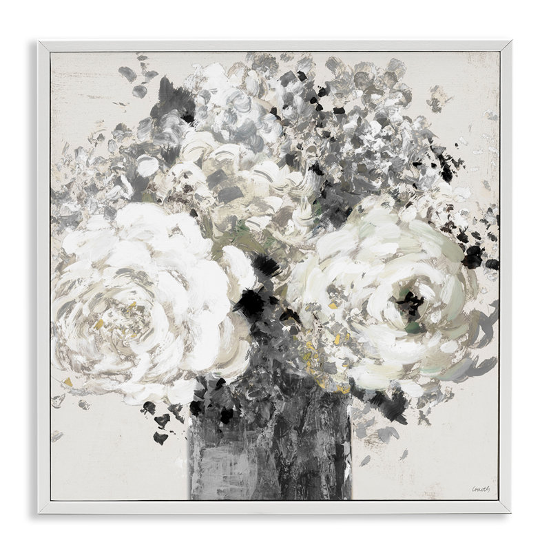 Arrangement floral audacieux et abstrait avec des fleurs expressives de couleur crème par Lanie Loreth, H 12 po x l 12 po