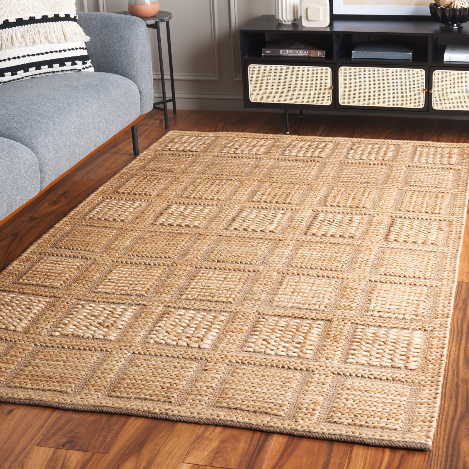 Hand-Woven Plaid Jute Rug, Rectangle 5' x 8'