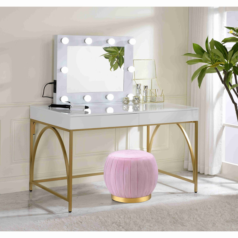 Bureau de coiffeuse