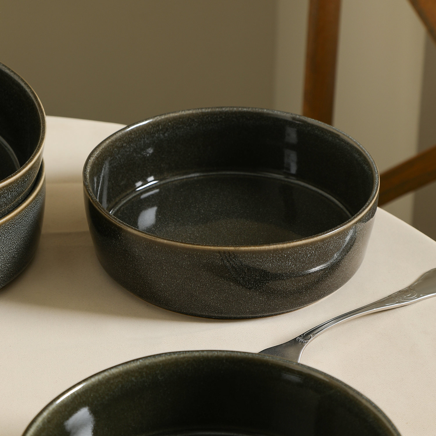 Eden Stoneware Pasta Bowl, Black