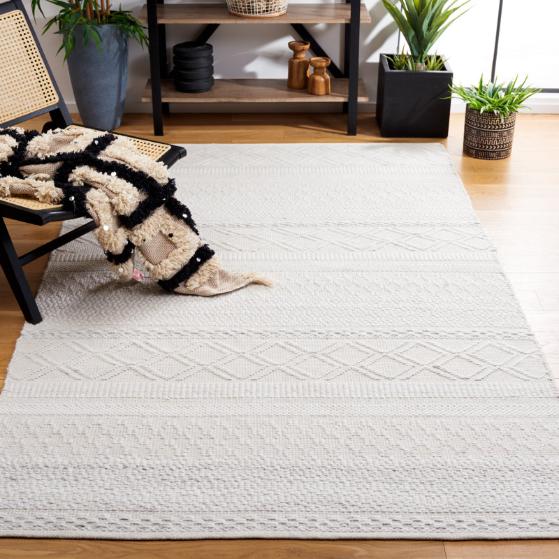 Amritbir Hand Woven Performance Rug, Rectangle 4' x 6'