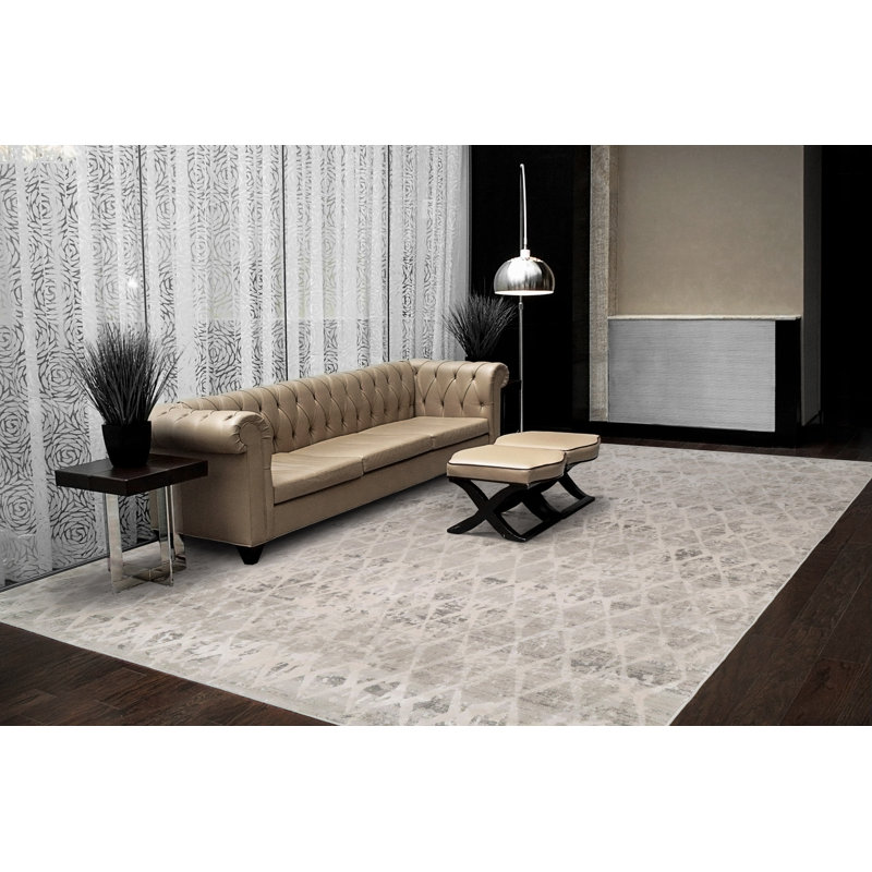 Tapis ivoire / argenté Alverez, Rectangle 6 pi 7 po x 9 pi 6 po