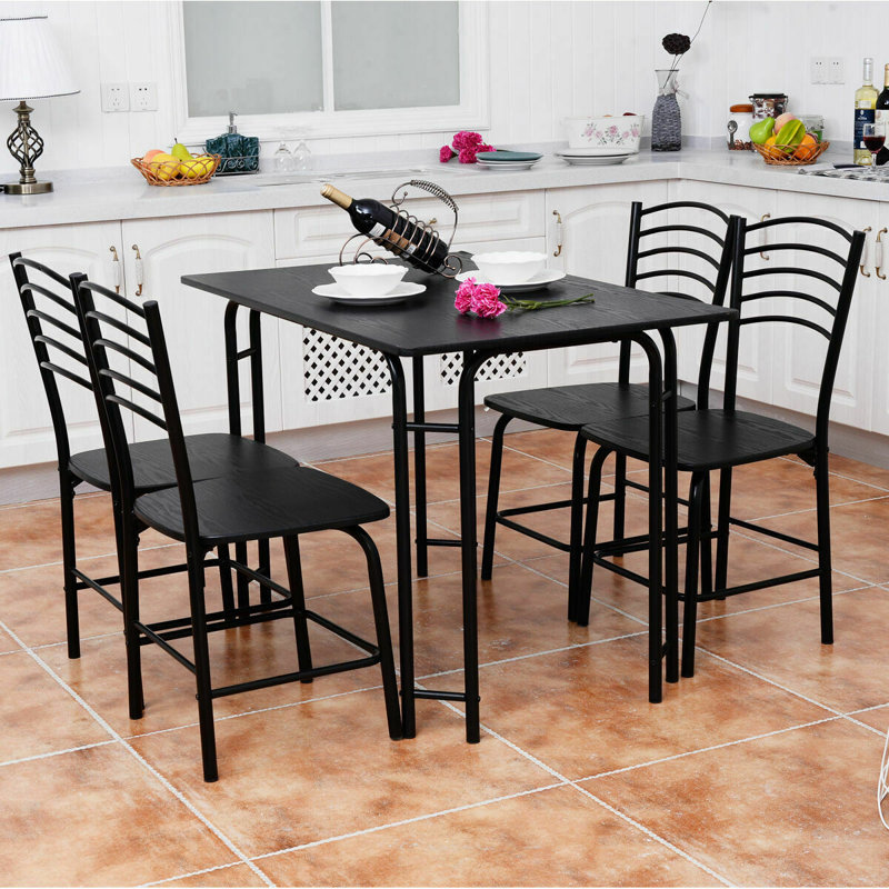 Ensemble repas pour 4 personnes Ephraim