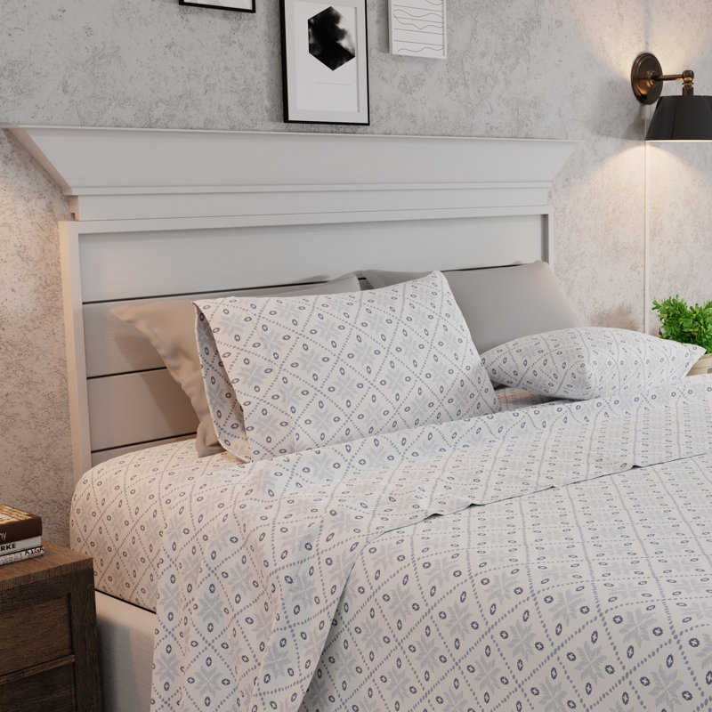 100% Cotton Super-Soft Flannel Sheet Set, Queen Sheet Set with Fitted Sheet and Pillowcase, Sweater Snowflake, Geometric
