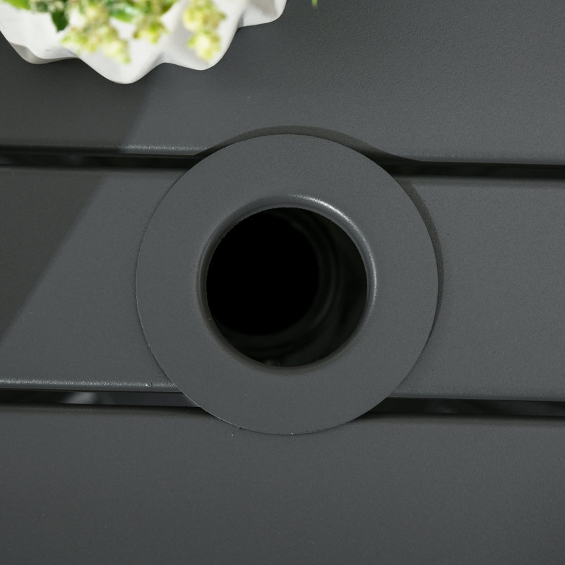 Table d'appoint en acier Lusia