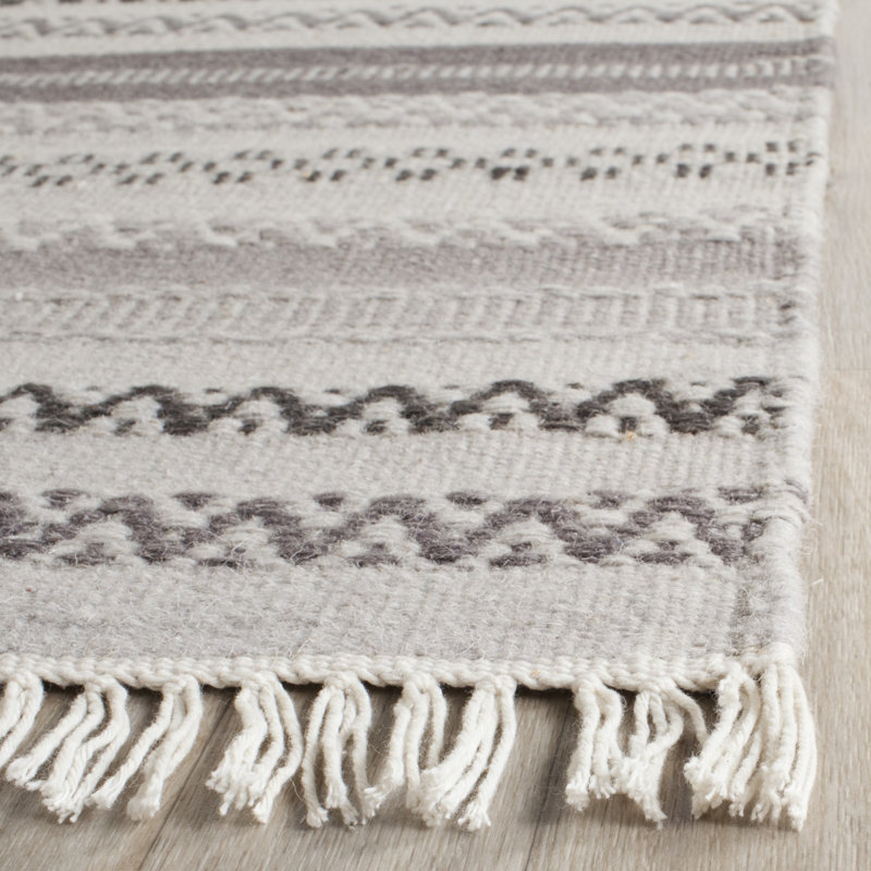 Liara Hand Woven Wool/Cotton Striped Rug in Gray, Rectangle 4' x 6'
