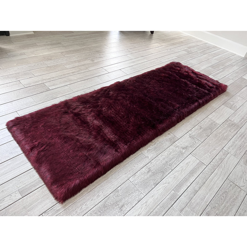 Mar Vista Faux Sheepskin Indoor Rug, Rectangle 2'6" x 12'