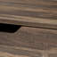 Bureau d'ordinateur moderne et minimaliste-683061079