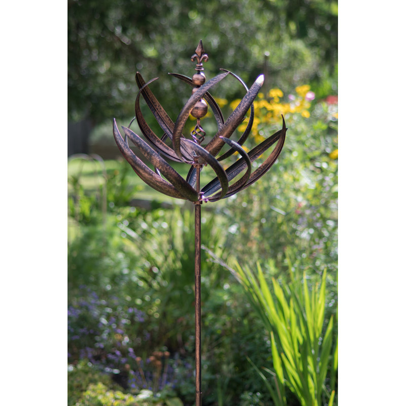 Rodarte Metal Garden Statue, Brushed Copper