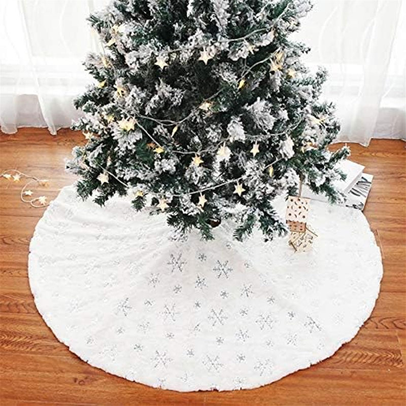 Faux Fur Tree Skirt