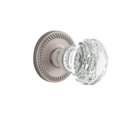 Rosette Grandeur Newport avec poignée en cristal brillant
