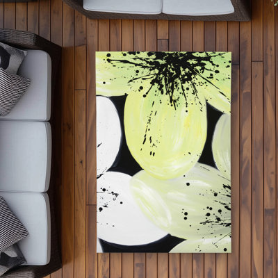 White & Yellow Petals Rug - Romantic Outdoor Living Room Decor