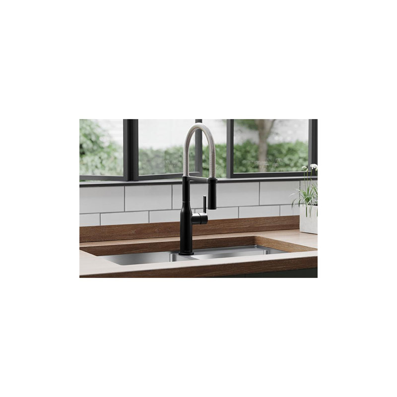 Robinet de cuisine à poignée simple Avado, Noir mat et chrome poli