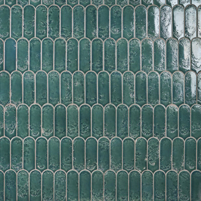 Corali 3x9 Fish Scale Glossy Textured Ceramic Tile