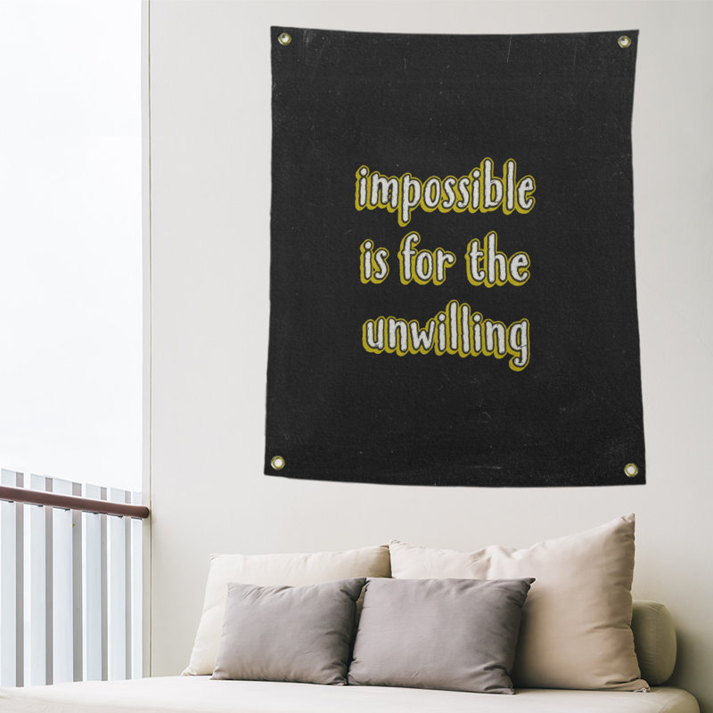 Tapisserie tableau noir quote not impossible quot, H 36 po x l 26 po, Jaune