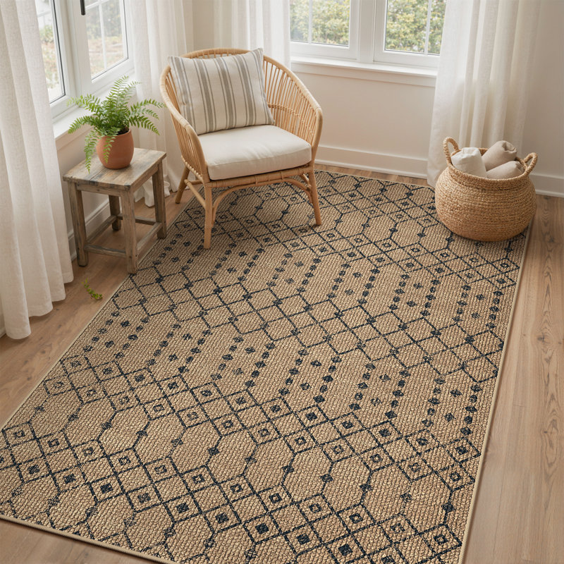 Geometric Textured Fade-Resistant Indoor / Outdoor Area Rug, Coffee, Rectangle 5' x 8'